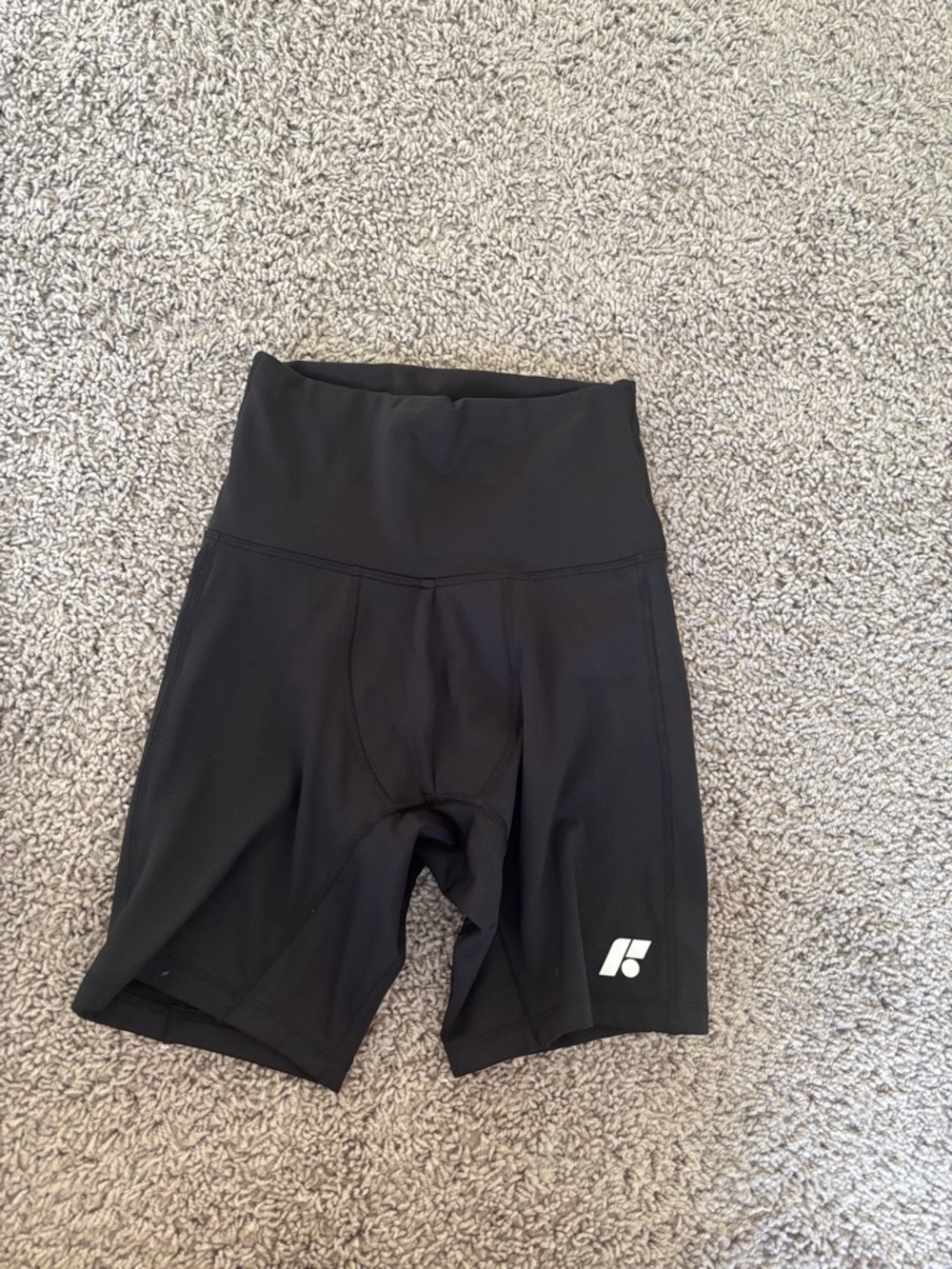 Forme biker shorts